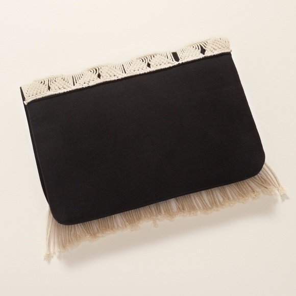 :: Stella & Dot Playa Macramé Clutch - Retired Beauty - Picture 3 of 8